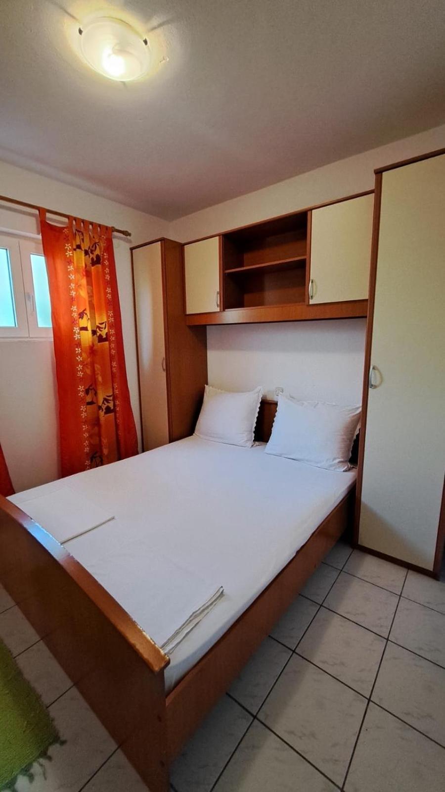 Apartmani Zderic Gradac (Split-Dalmatia) Exterior foto