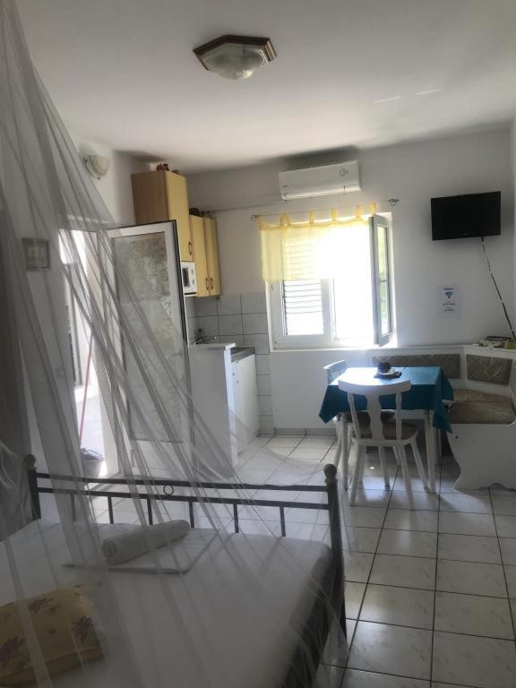 Apartmani Zderic Gradac (Split-Dalmatia) Exterior foto